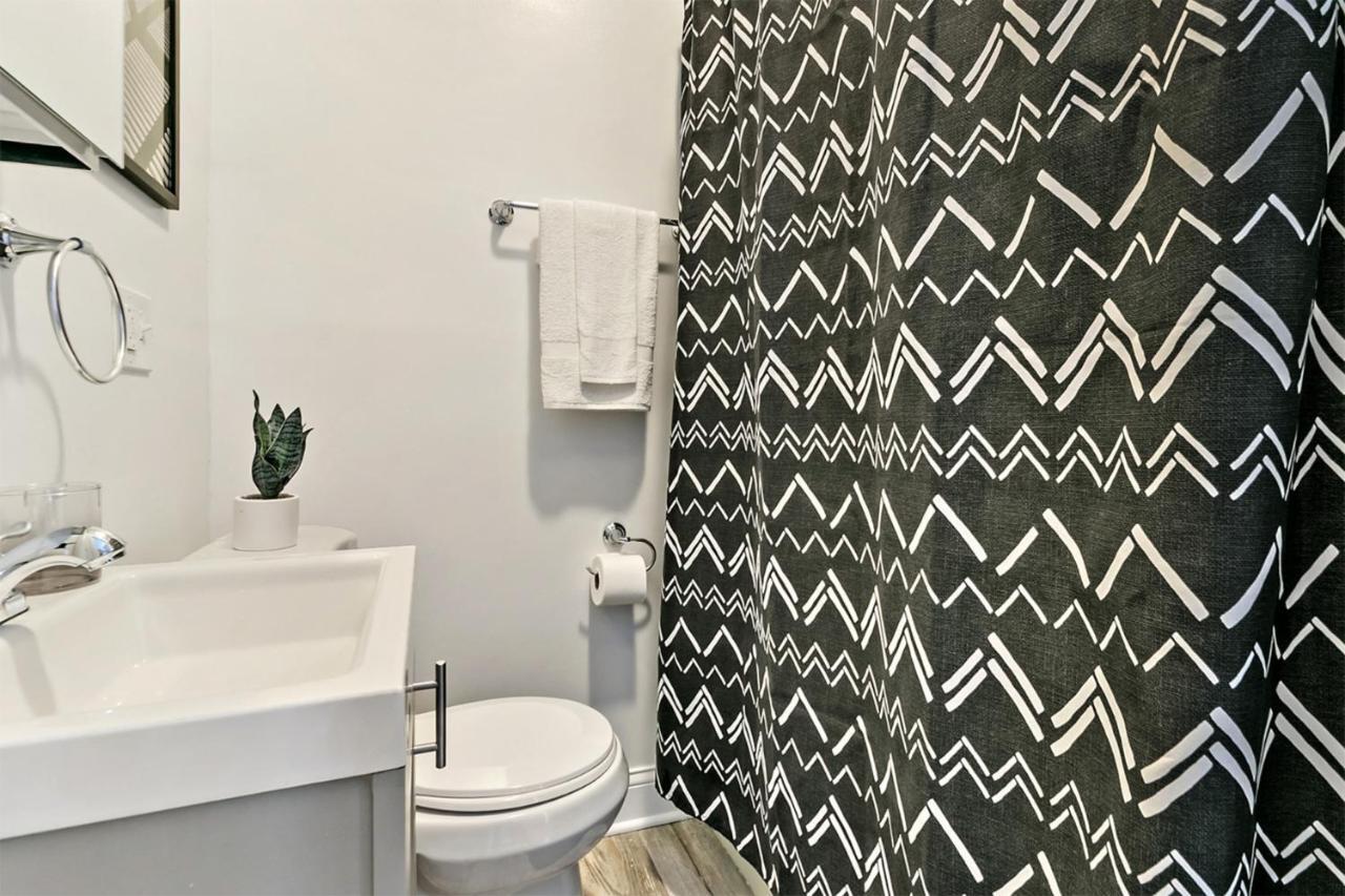 Cool 2Br Apartment Close To Fun City - Grace 2 Chicago Eksteriør billede